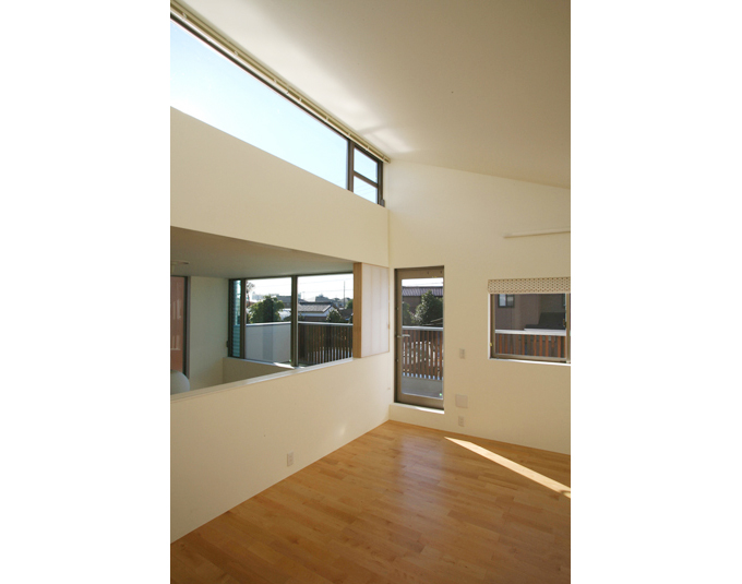 ハイサイドライトのある子供室