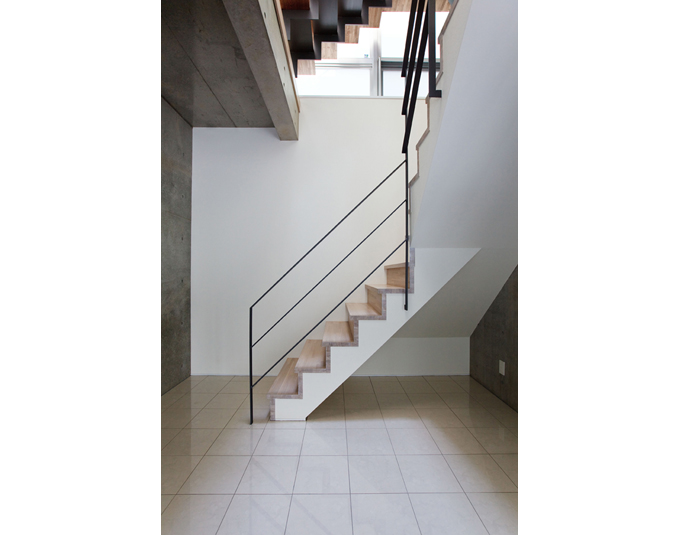 トップライトから地下まで光を届ける