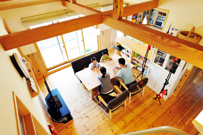 ロフトからの見下ろし