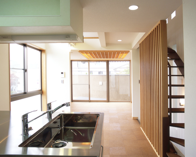 視線隠しのバルコニー