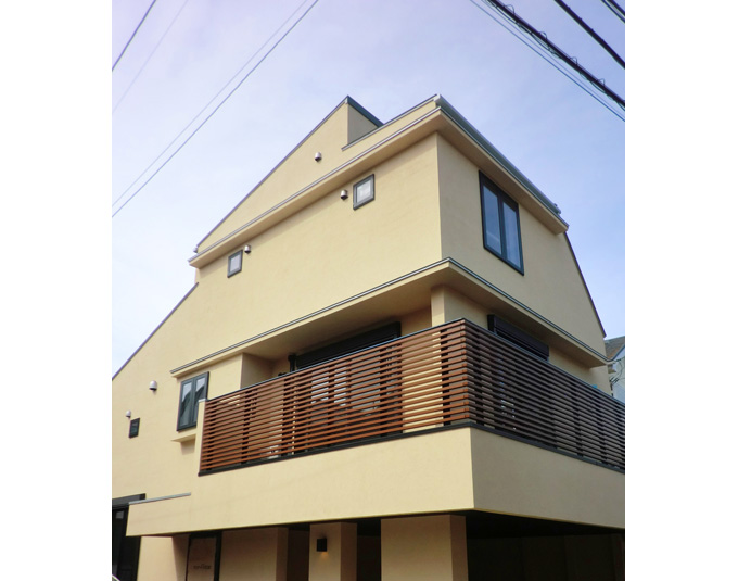 外壁仕上げも和モダンで・・・。