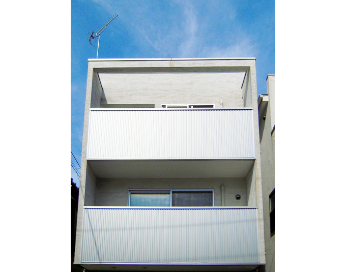 フレームに納められたバルコニー