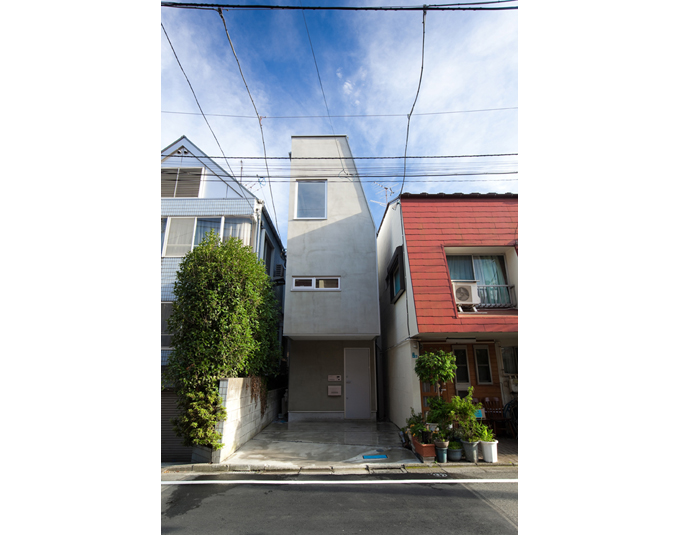 間口3.5ｍの”うなぎの寝床地”