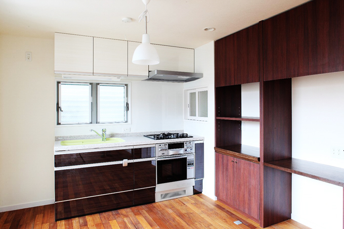 キッチンと収納家具