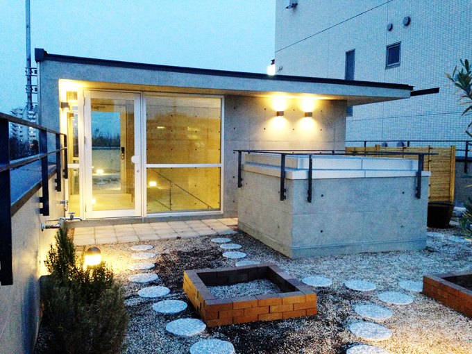 オーナー用屋上菜園の夜景