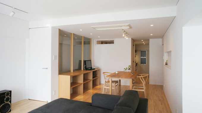 ワークコーナーのあるダイニング