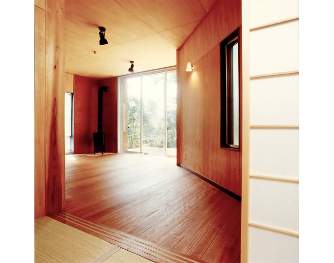 庭に開く生活空間