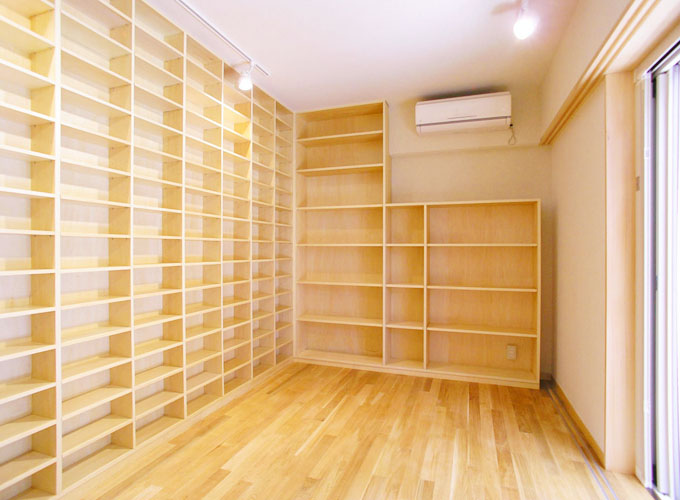 素材の質感を感じる収納