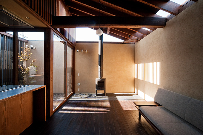 薪ストーブのあるリビング