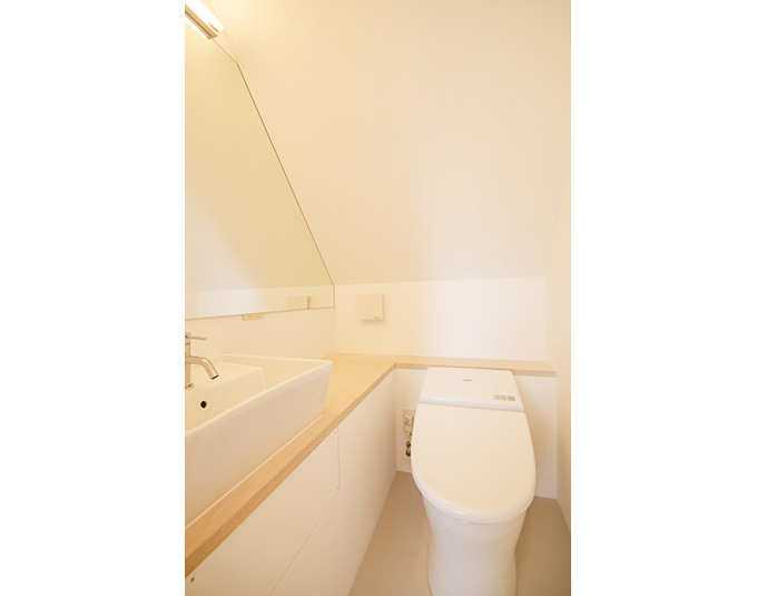 スペースを有効利用したトイレ