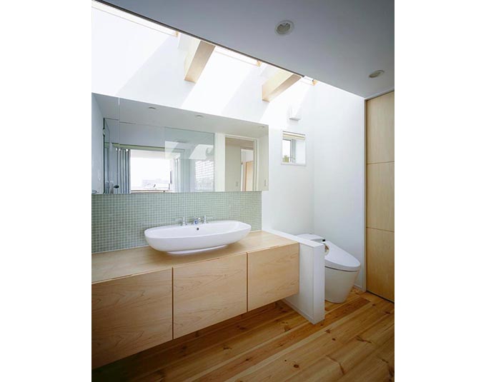 洗面台がかわいらしい洗面室