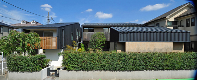 10年前に建てられた母屋とANNEXの外観