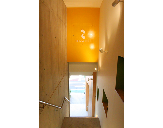 アプローチ階段見返し