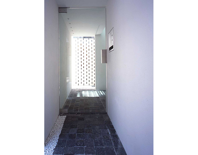 どこまでが外部？内部？中間領域としての玄関土間