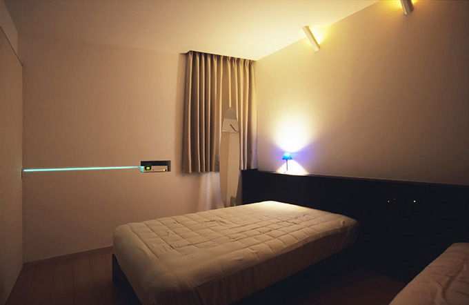 間接照明を生かした寝室