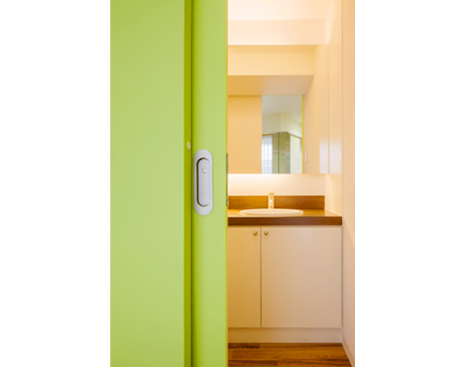 間接照明のトイレ