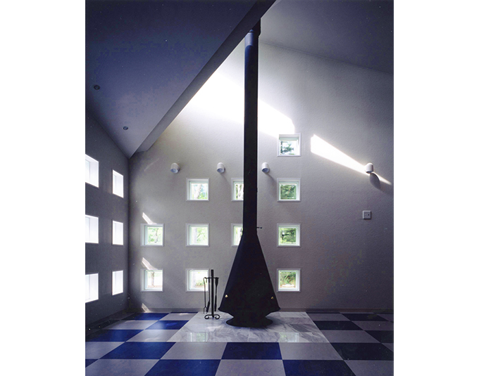 ハイサイドライトから差し込む日差し