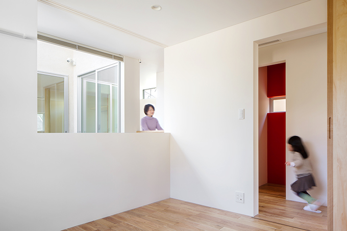 家族の雰囲気がお互い感じられる寝室