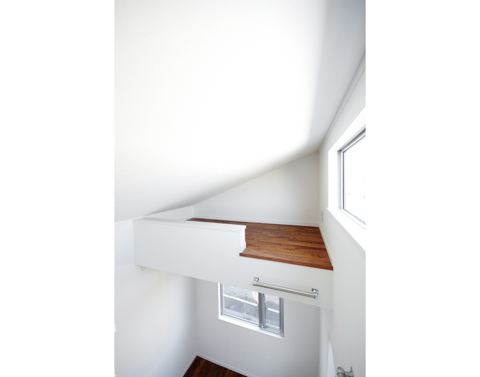 隙間スペースを活用したロフト