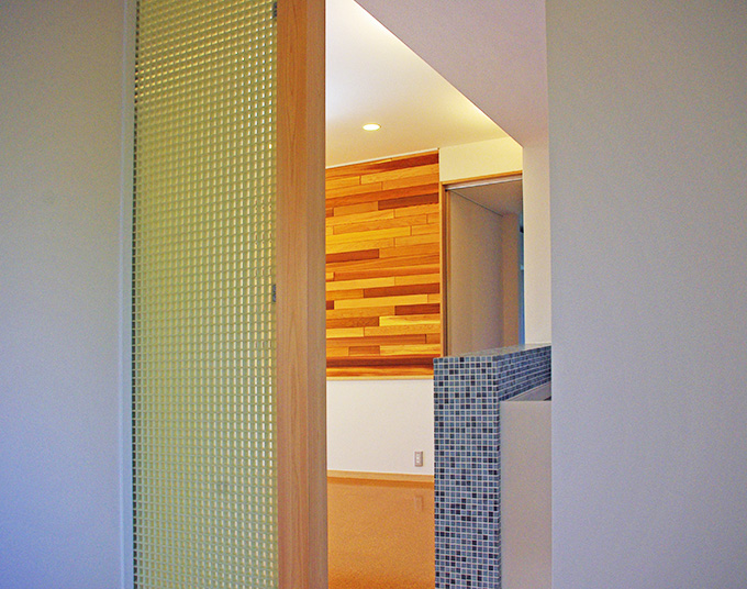 耐力壁をグラスファーバーでつくる